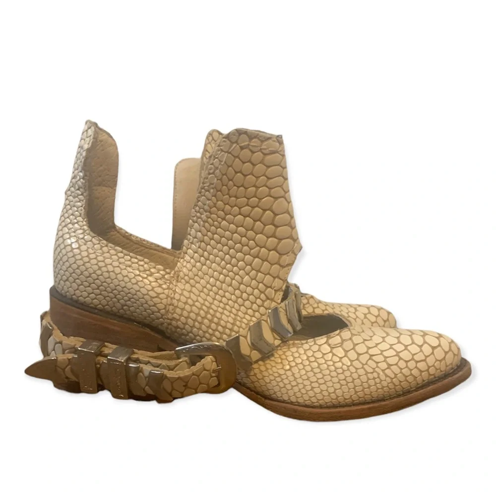 Freebird by Steven Cream Ankle Boots